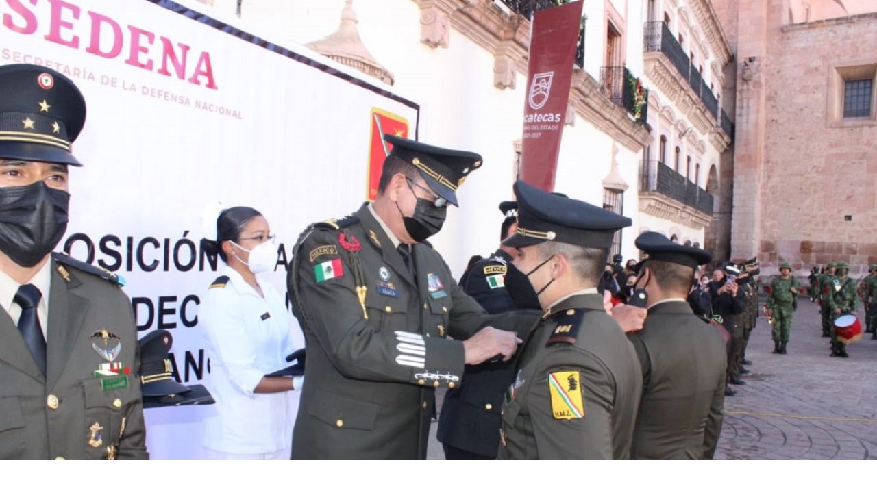 Realizan Ceremonia De Imposici N De Condecoraciones Y Ascensos En Nl