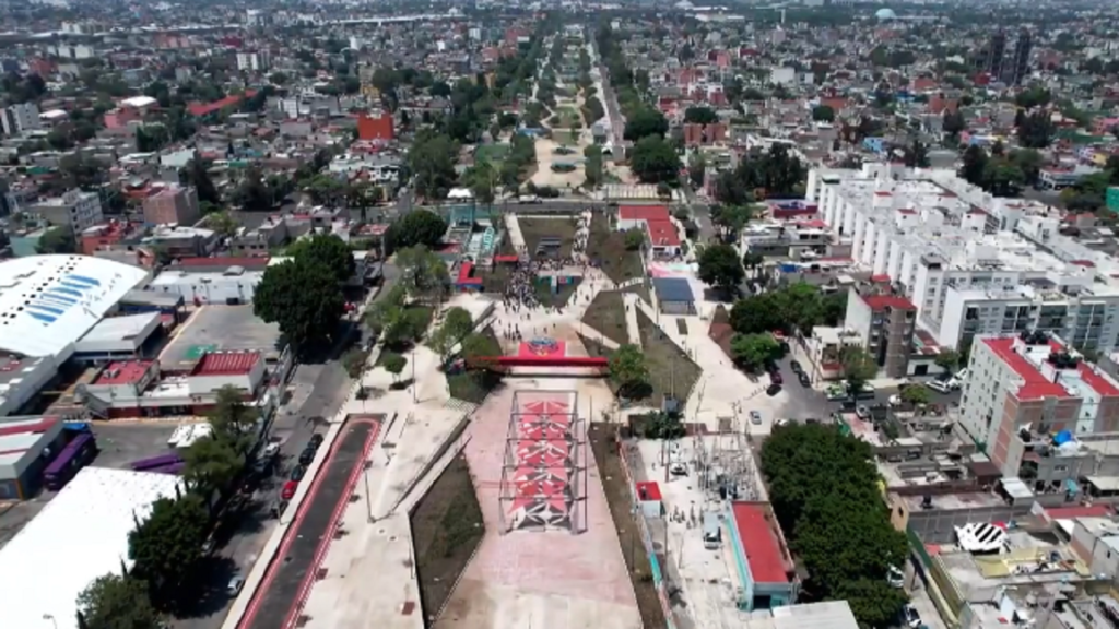 Entregan tercera etapa del Parque Lineal Gran Canal Ave Fénix La Octava