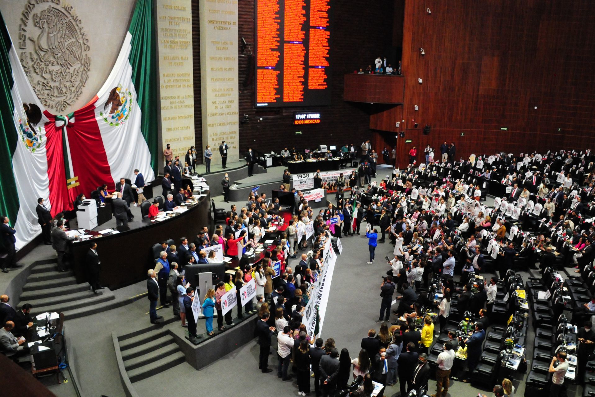 Diputados concluyen segundo periodo de sesiones 