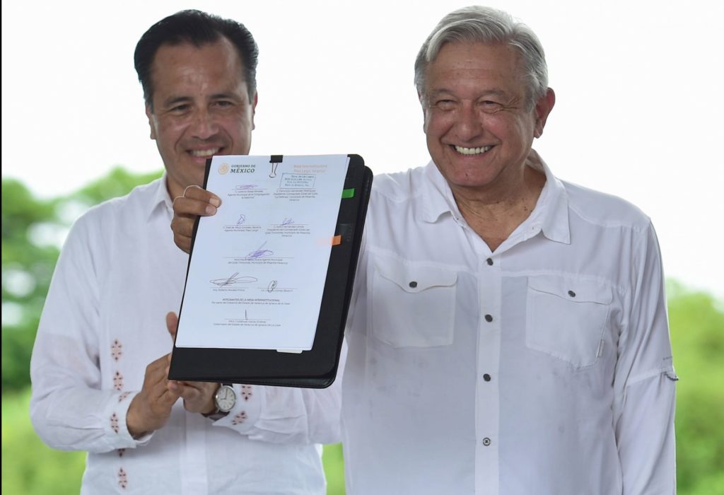 Andrés Manuel López Obrador, presidente de México y Cuitláhuac García Jiménez, Gobernador del Estado de Veracruz. Foto: Cuartoscuro