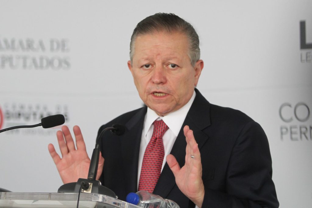 El ministro presidente de la SCJN, Arturo Zaldívar, presuntamente amenazado por presentar un proyecto para amparar a Cassez. FOTO: Cuartoscuro