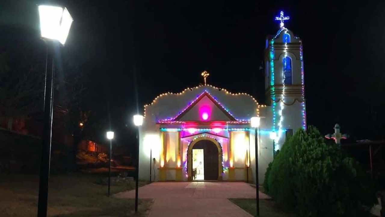 30 personas heridas por explosión de pirotecnia en iglesia de Guerrero