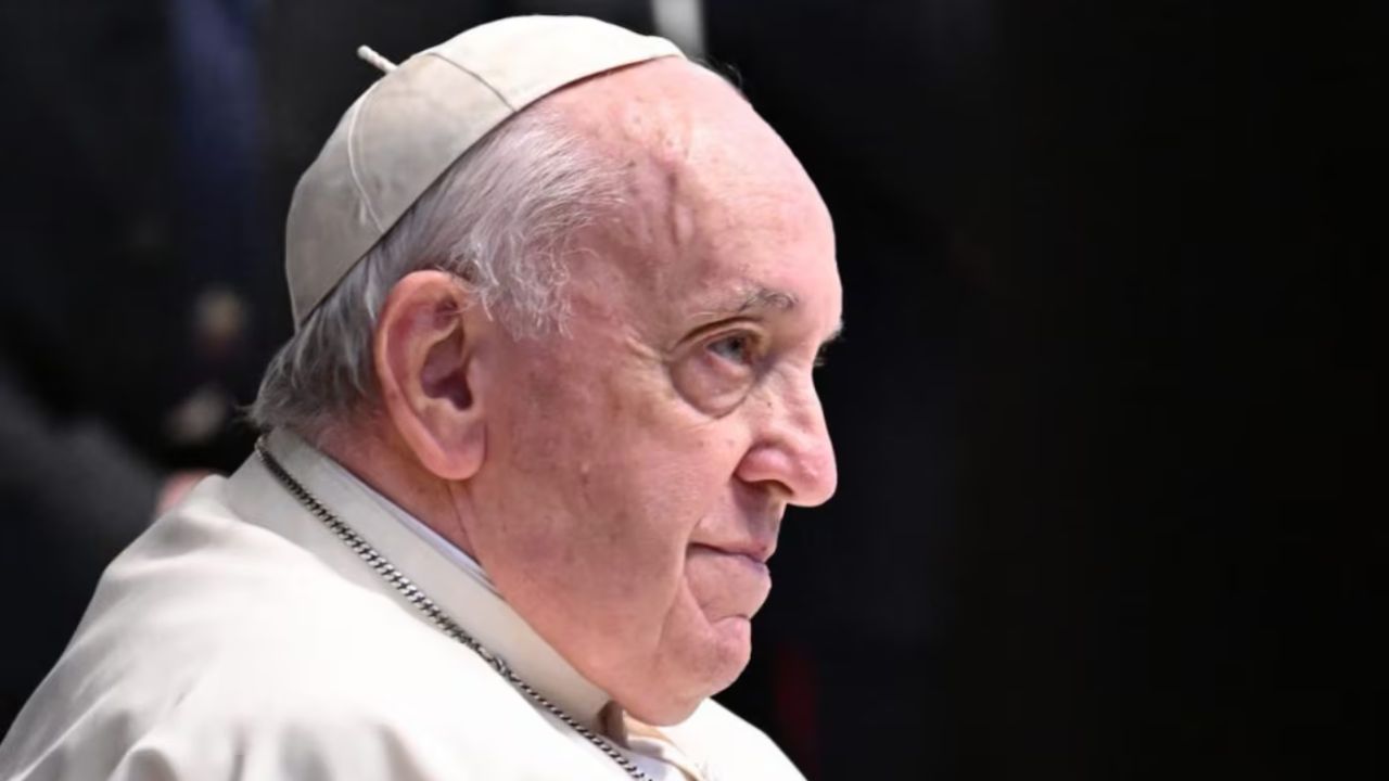 Papa Francisco lamenta tragedia en Macedonia del Norte