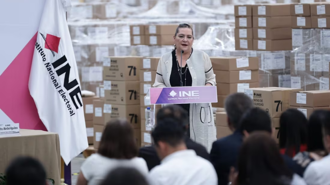 INE arranca distribución de boletas de la elección judicial 
