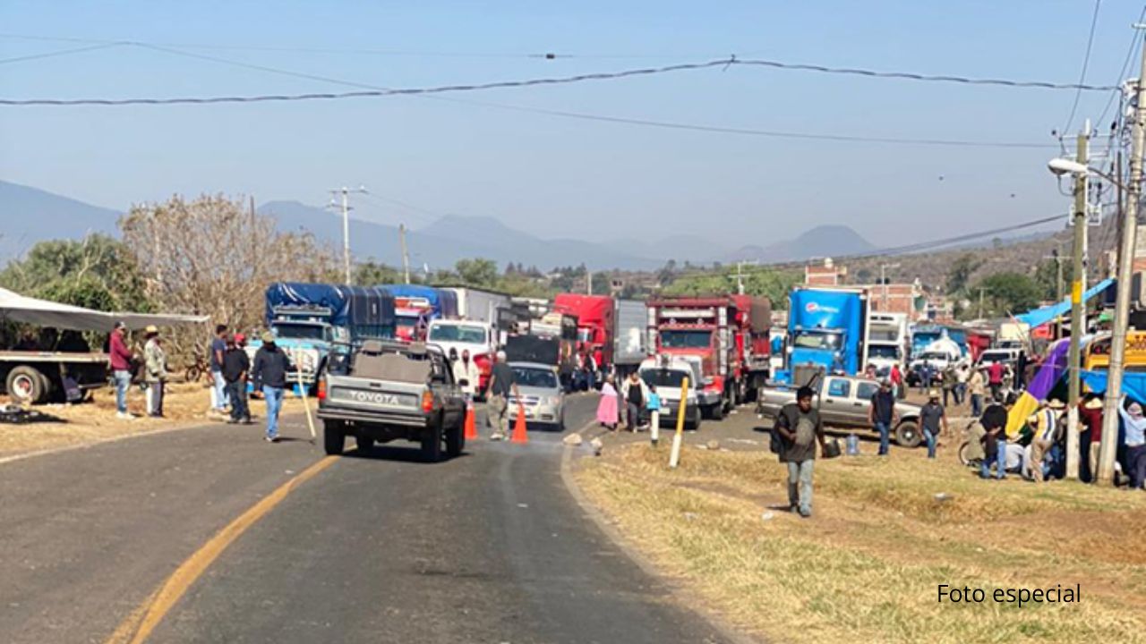 Bloqueos en Michoacán