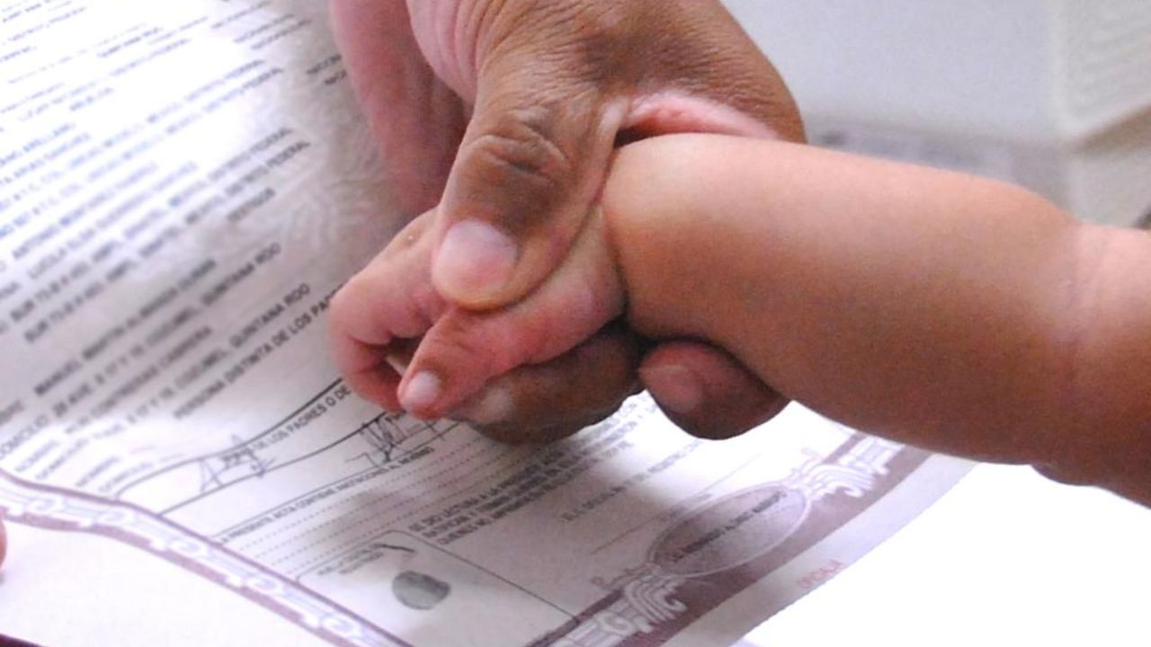 Padres pueden registrar a sus hijos con apellidos compuestos o más de dos simples