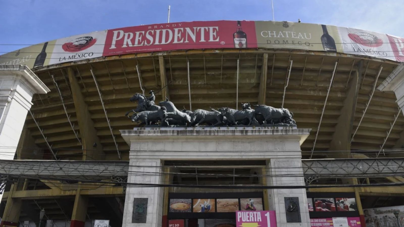 Plaza de Toros México suspende corridas