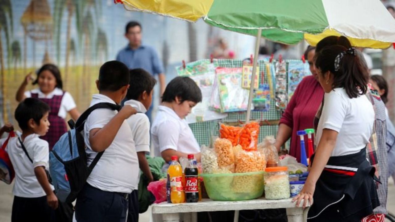 SEP gana round contra comida chatarra en escuelas