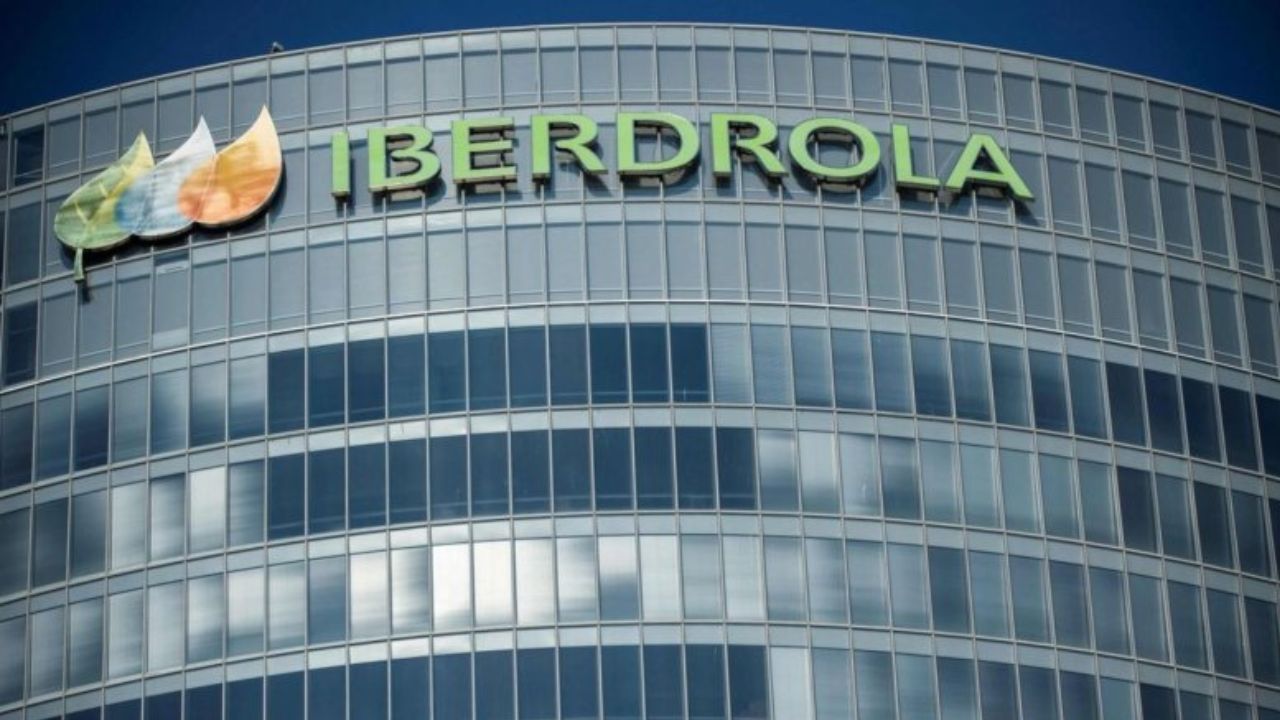 Cox compra operaciones de Iberdrola en México por 4,200 mdd