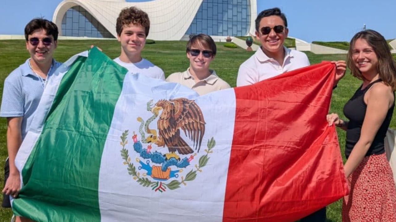 Histórica victoria mexicana en Olimpiada Internacional de Economía