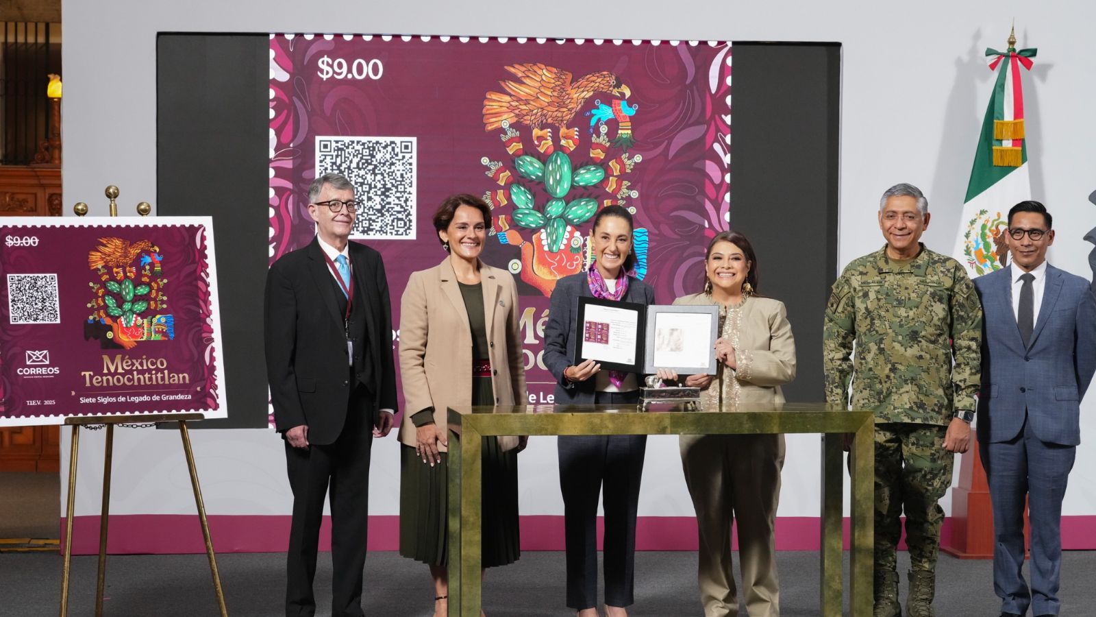 Presentan timbre postal por los 700 años de Tenochtitlán
