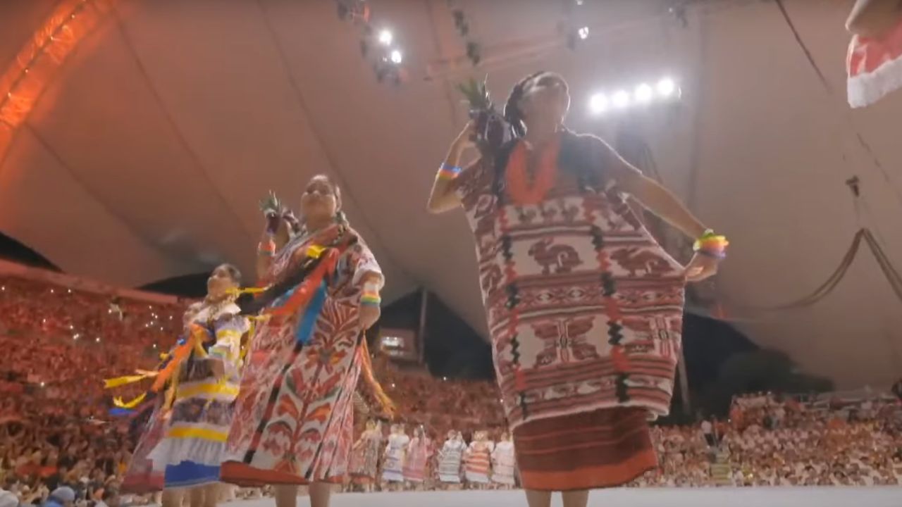 Sheinbaum y Jara invitan a la Guelaguetza 2025