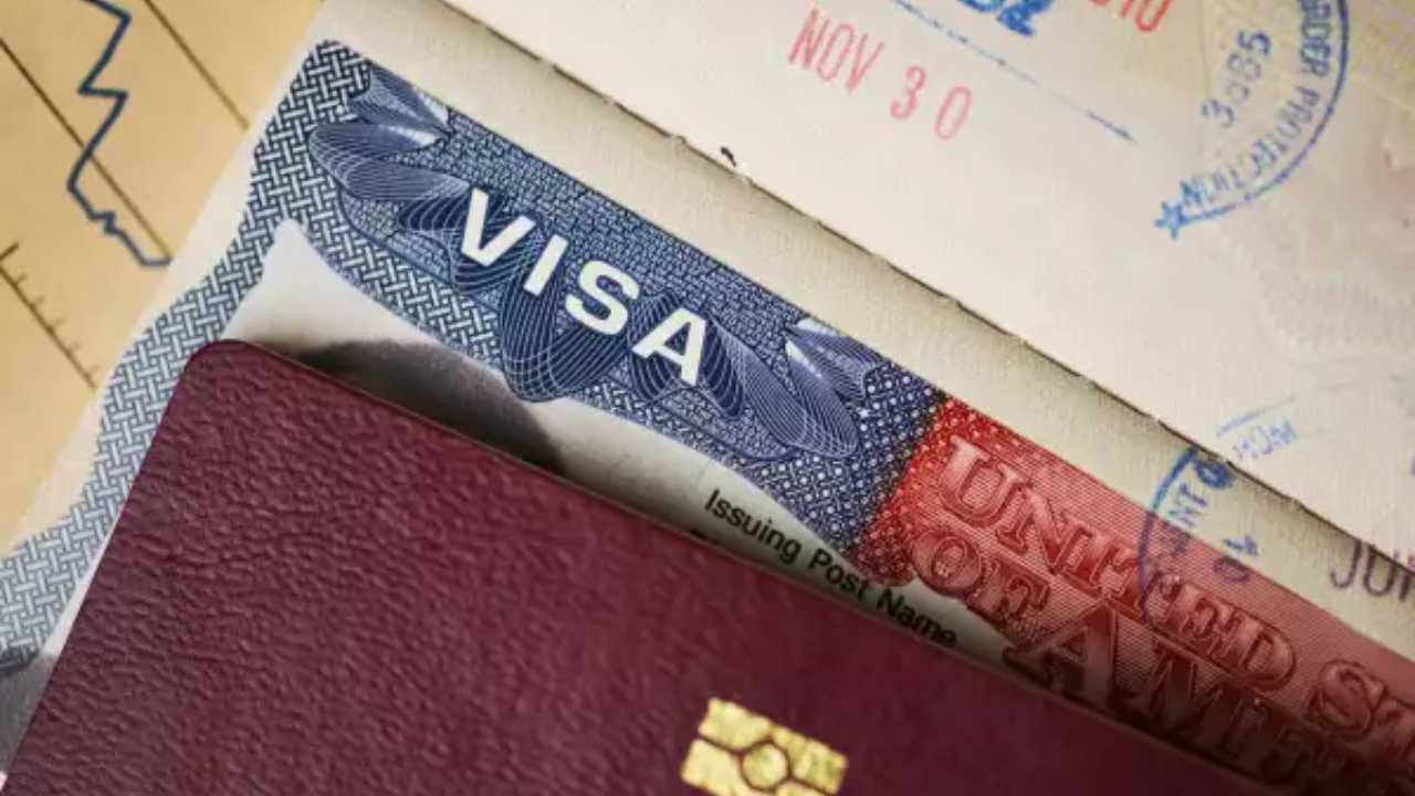 Costo de la visa americana aumenta a más del doble 