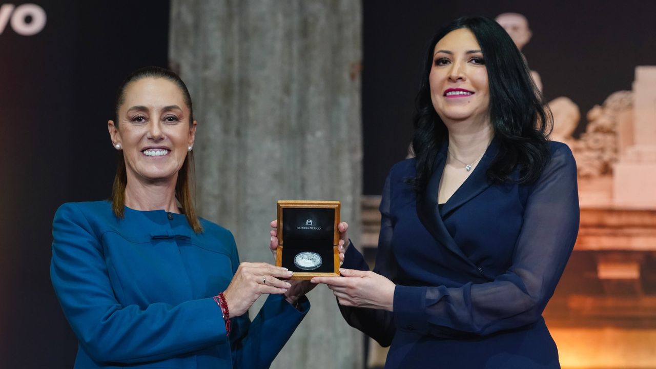 ¡Nueva joya coleccionable! Banxico lanza moneda de plata por su centenario  