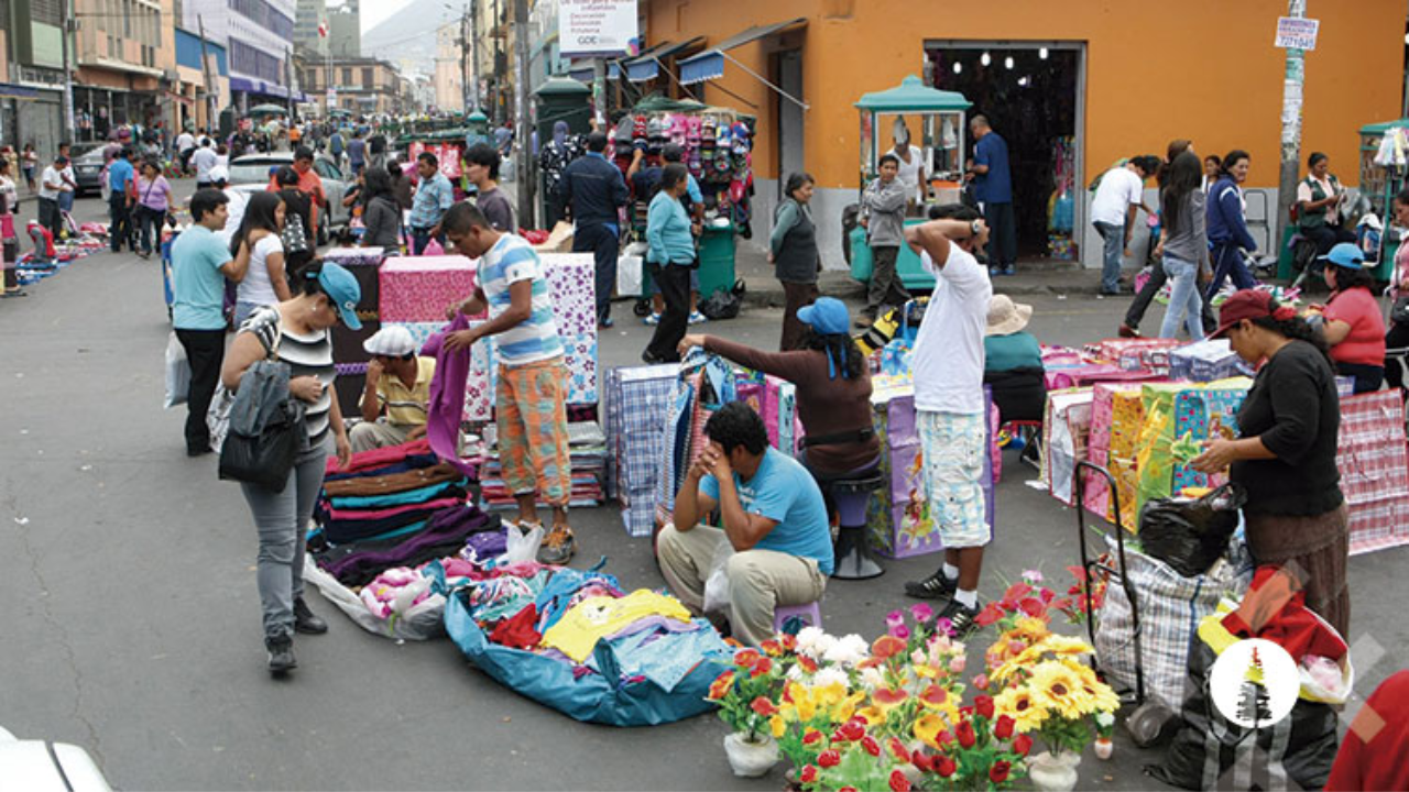 Crece 4% la economía informal en México revela el Inegi 