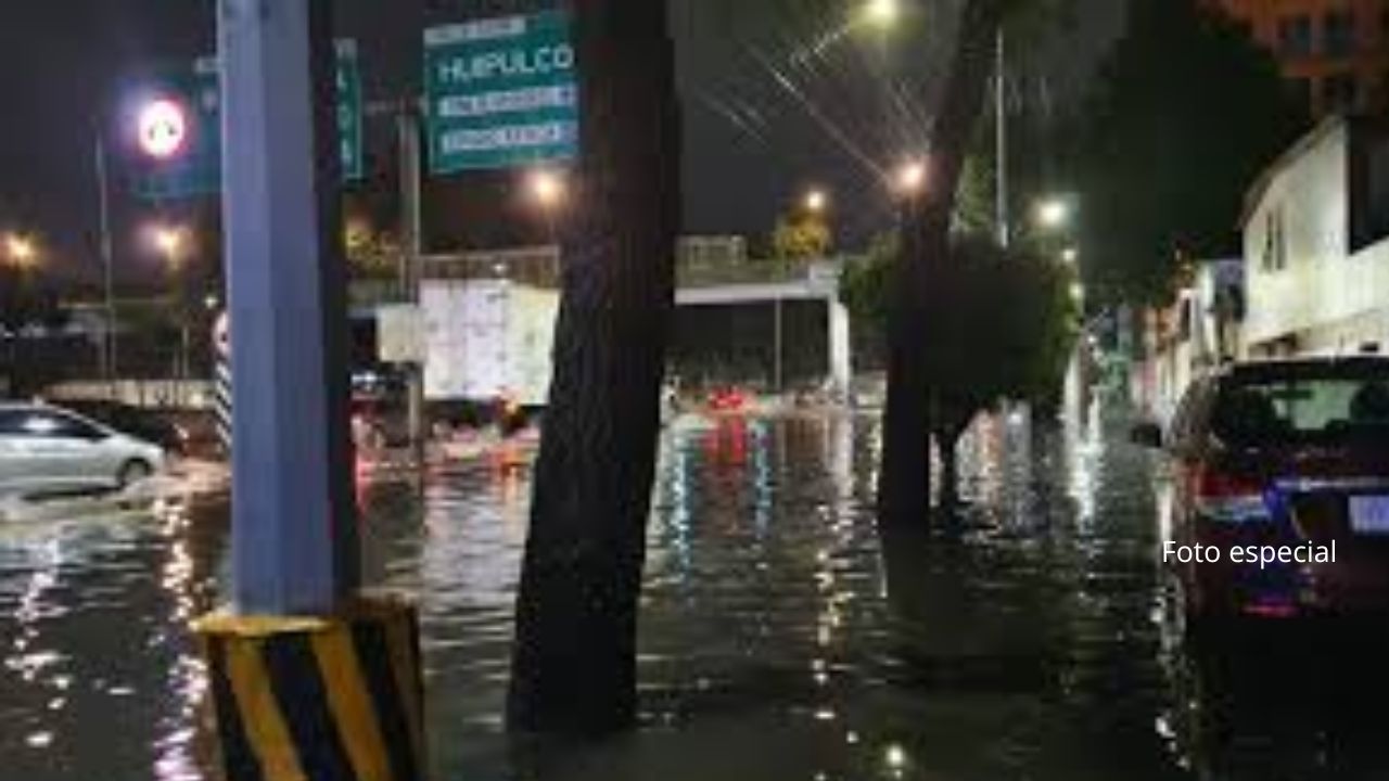 PC activa Alerta Púrpura en Iztapalapa por fuertes lluvias