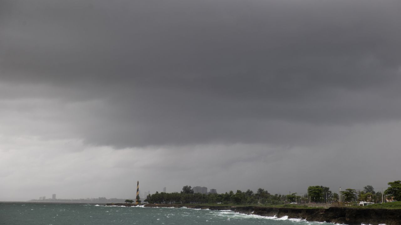 Huracán “Melissa” azota el Caribe: Jamaica en alerta máxima