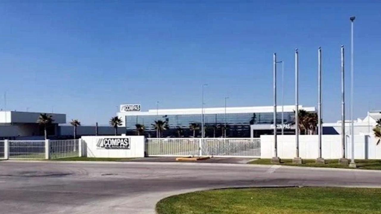Cierra planta automotriz Compas en Aguascalientes en 2026