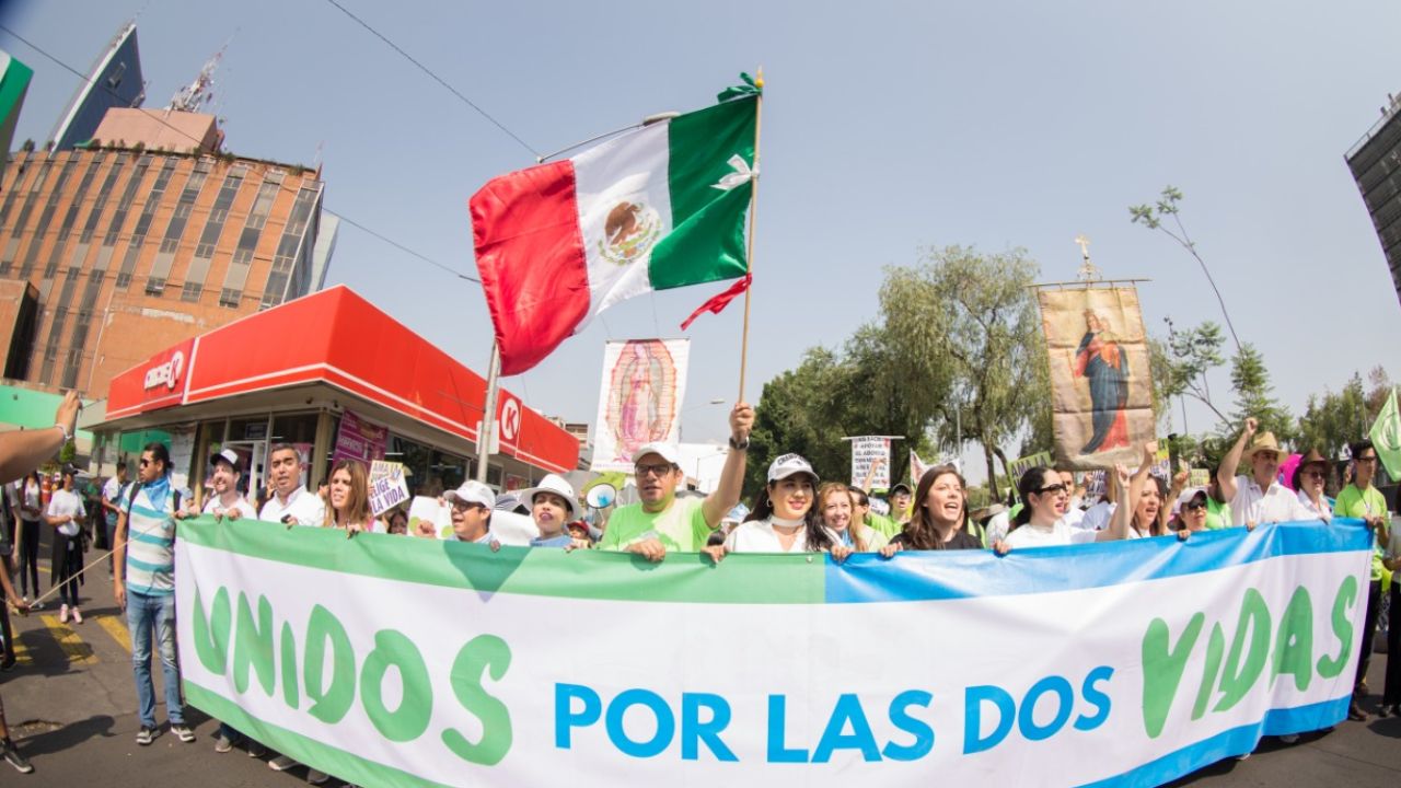 Marchan por la Vida en varias ciudades de México