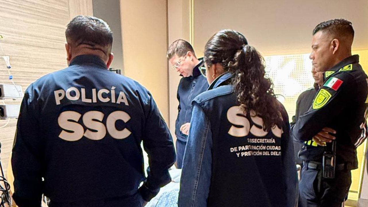 Visita Pablo Vázquez a policías heridos