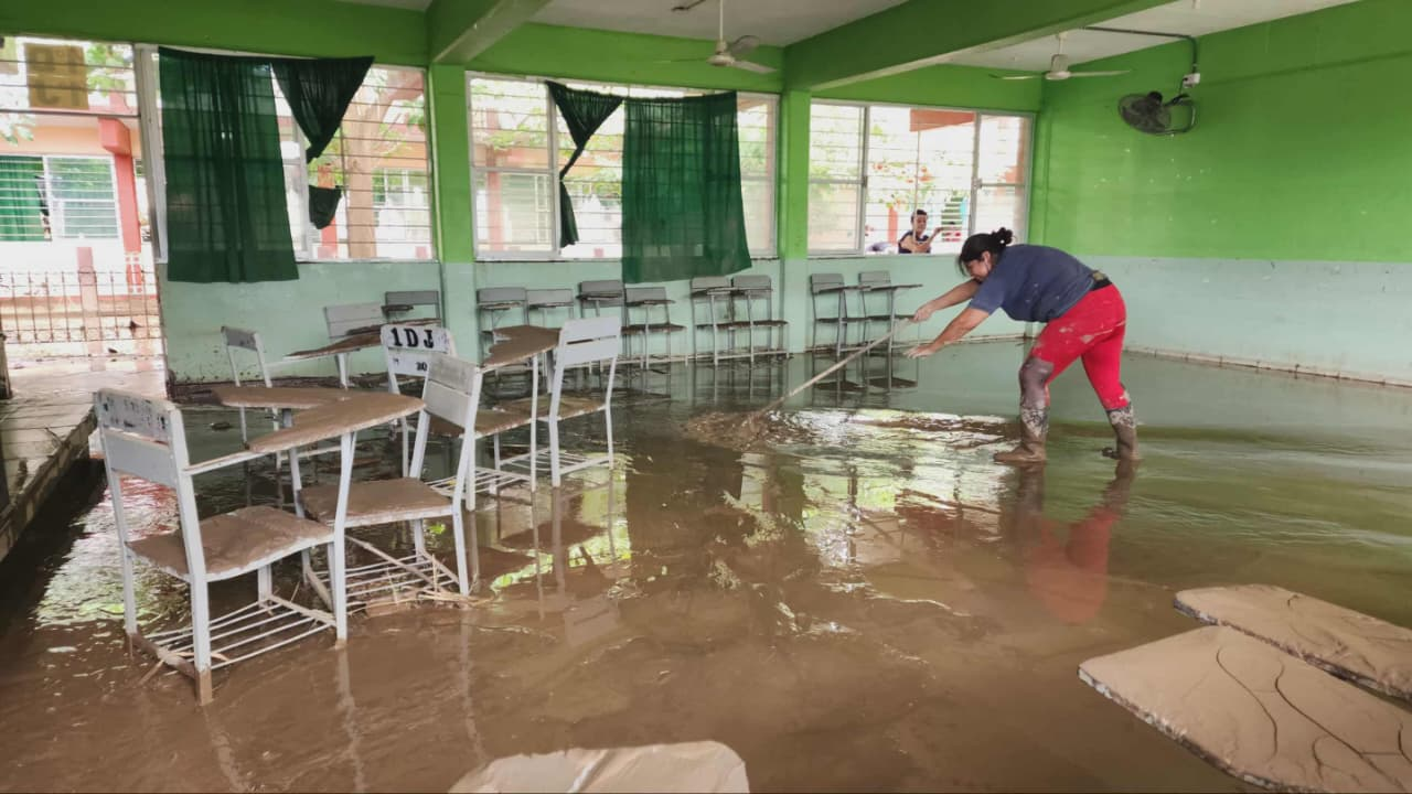 Veracruz prepara escuelas alternativas tras afectaciones por lluvias 
