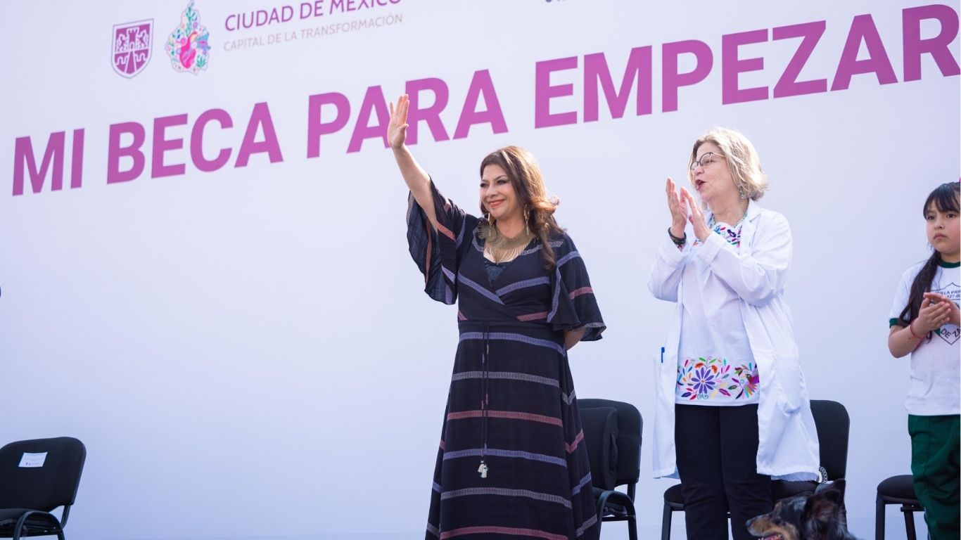 Becas para niñas y niños de escuelas públicas