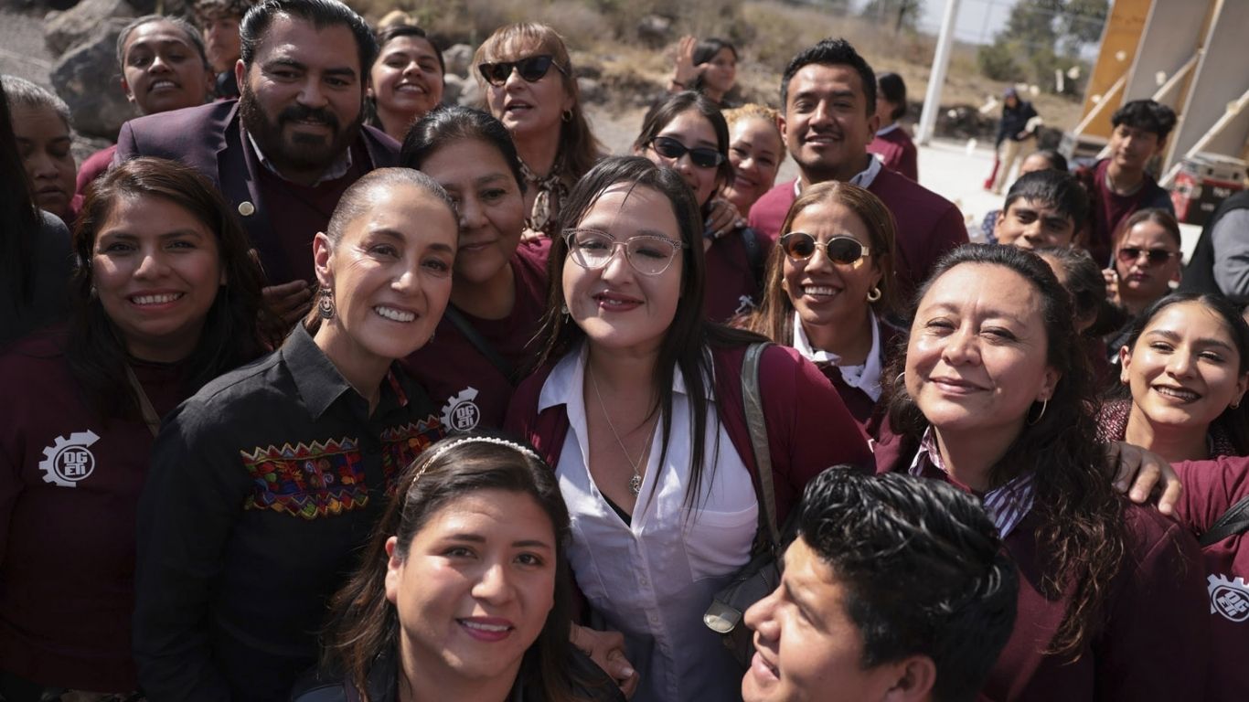 Queremos que todos lleguen a la prepa: Sheinbaum 