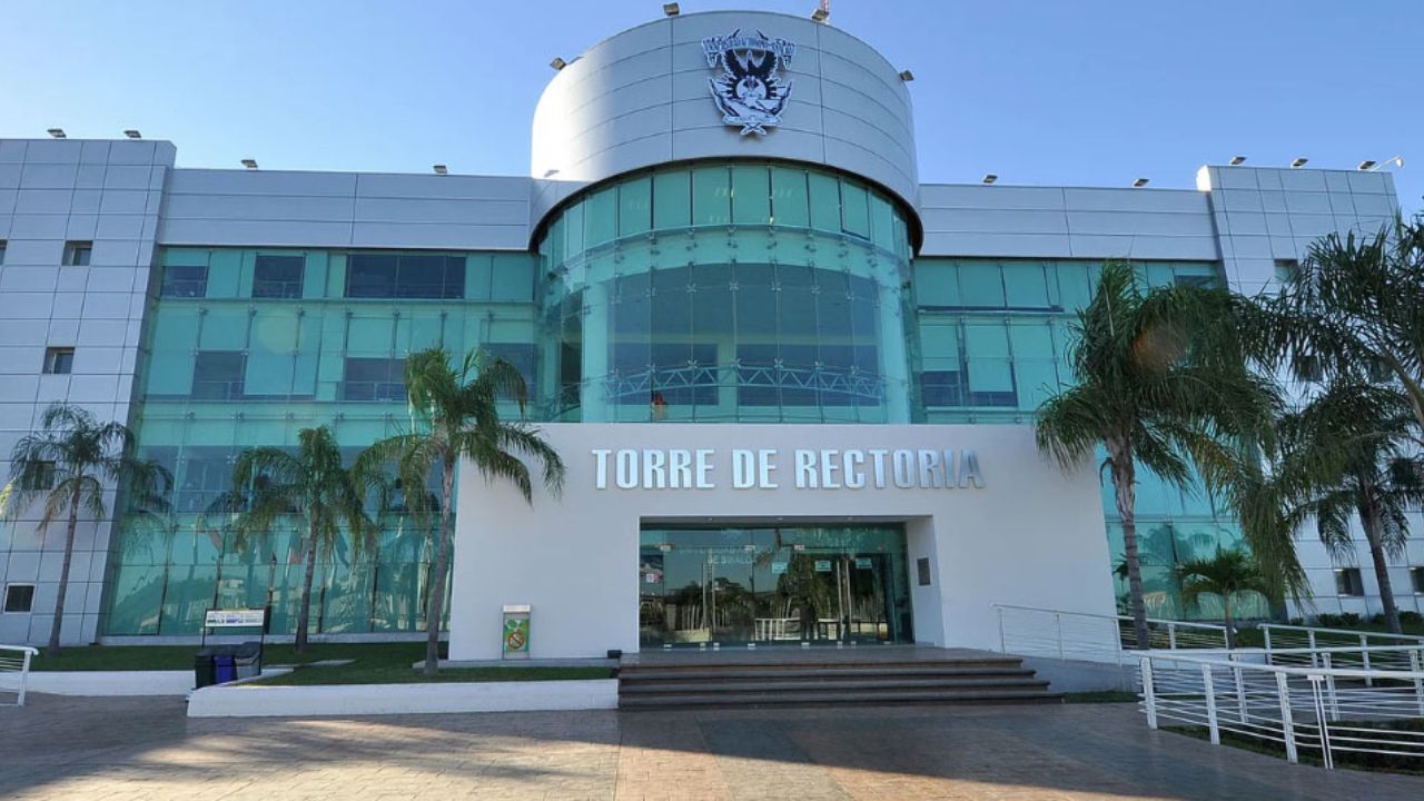 Universidades sin recursos para aguinaldos