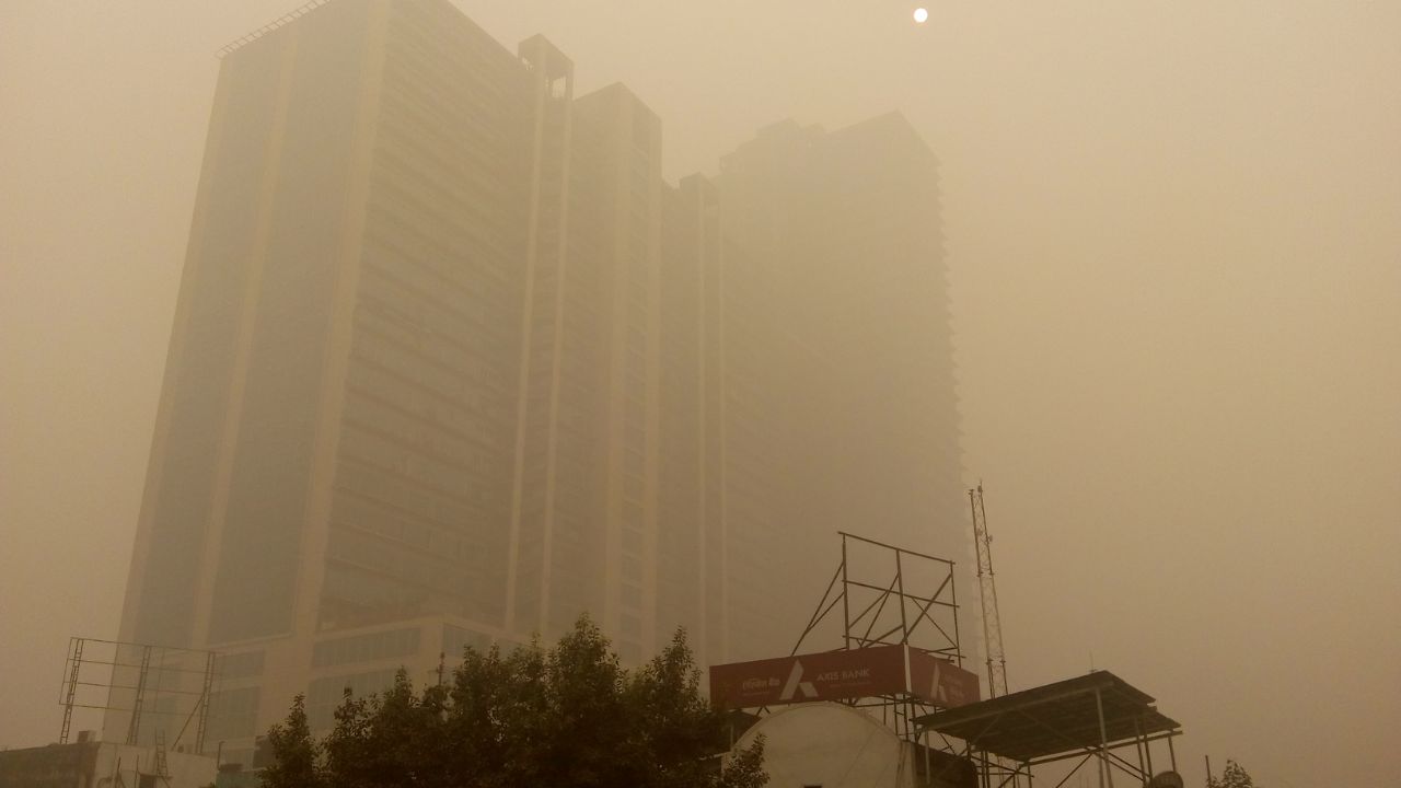 Contaminación “ahoga” a Nueva Delhi