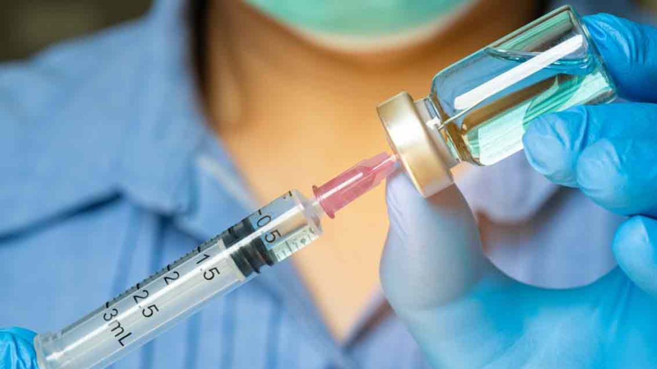 Cofepris ya aprobó vacuna contra virus sincicial