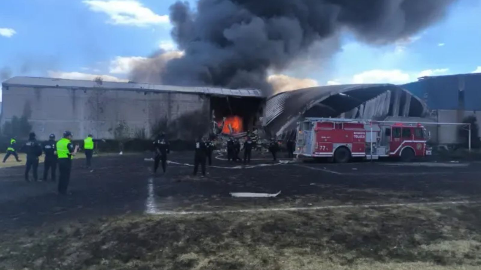 Fallecieron todos los ocupantes del jet en Toluca