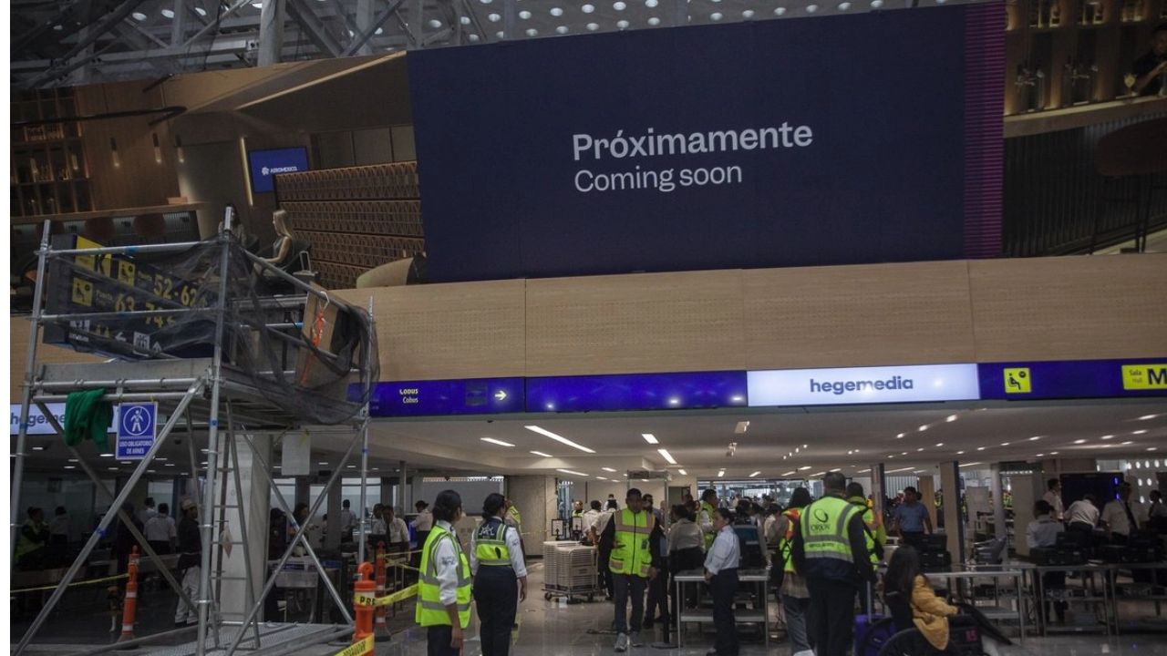 AICM cierra salas de última espera en Terminal 1