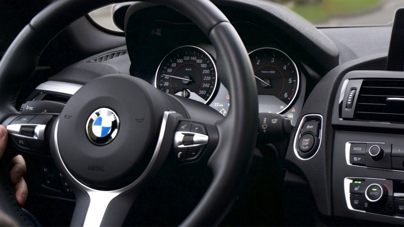 A revisión, más de 5 mil autos BMW por defecto de arranque  