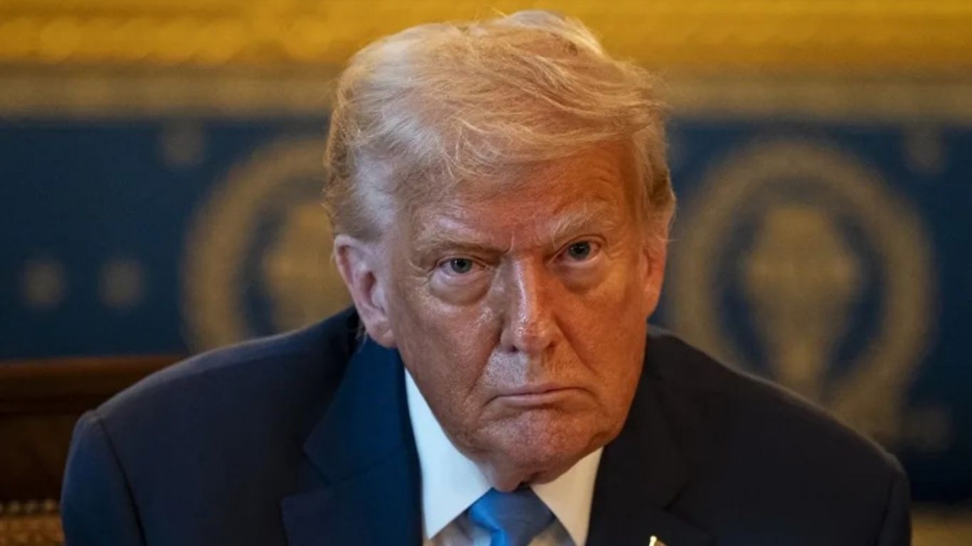 Trump afirma que él manda en Venezuela