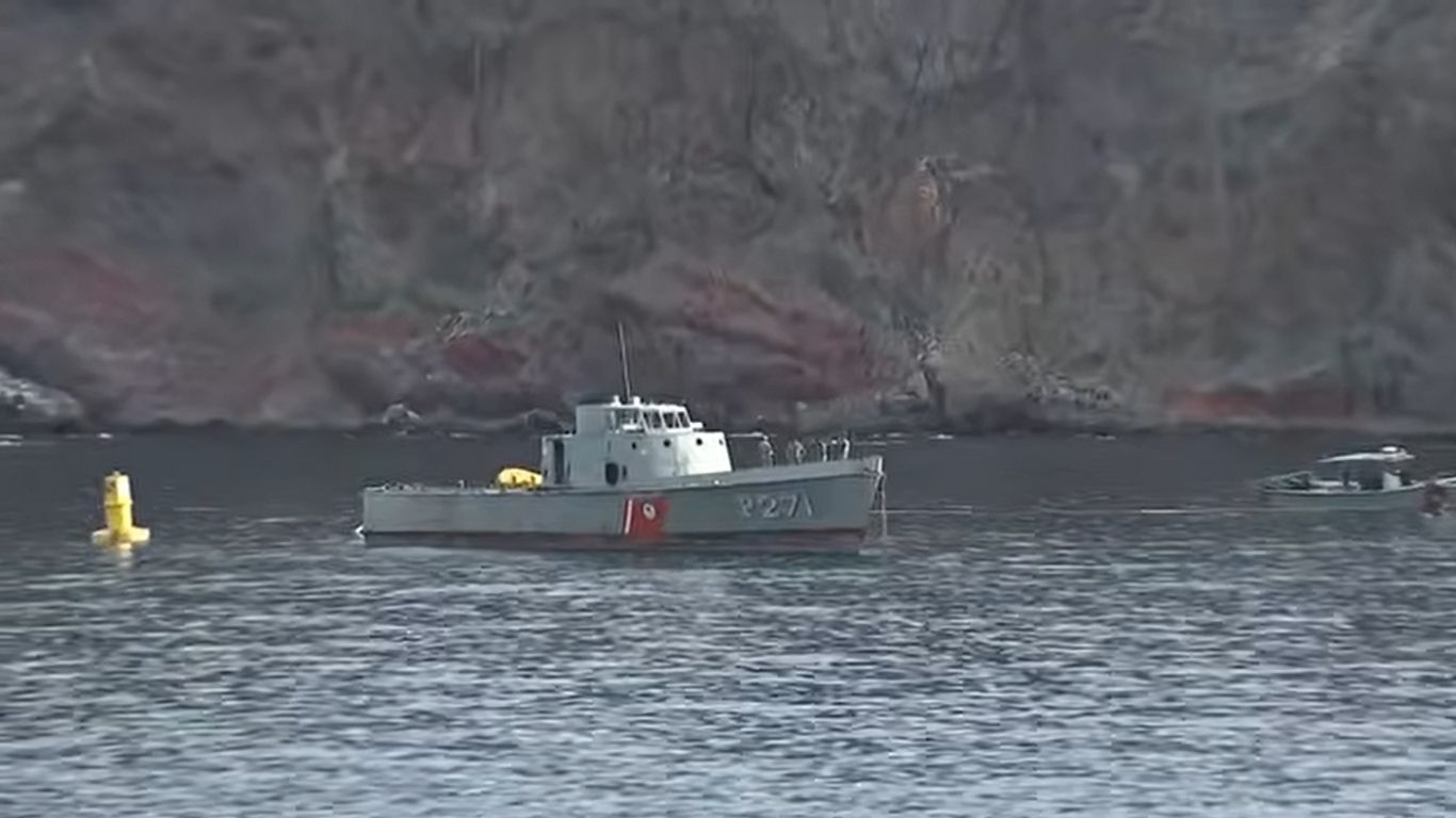 Antigua embarcación se convierte en arrecife artificial en Guaymas