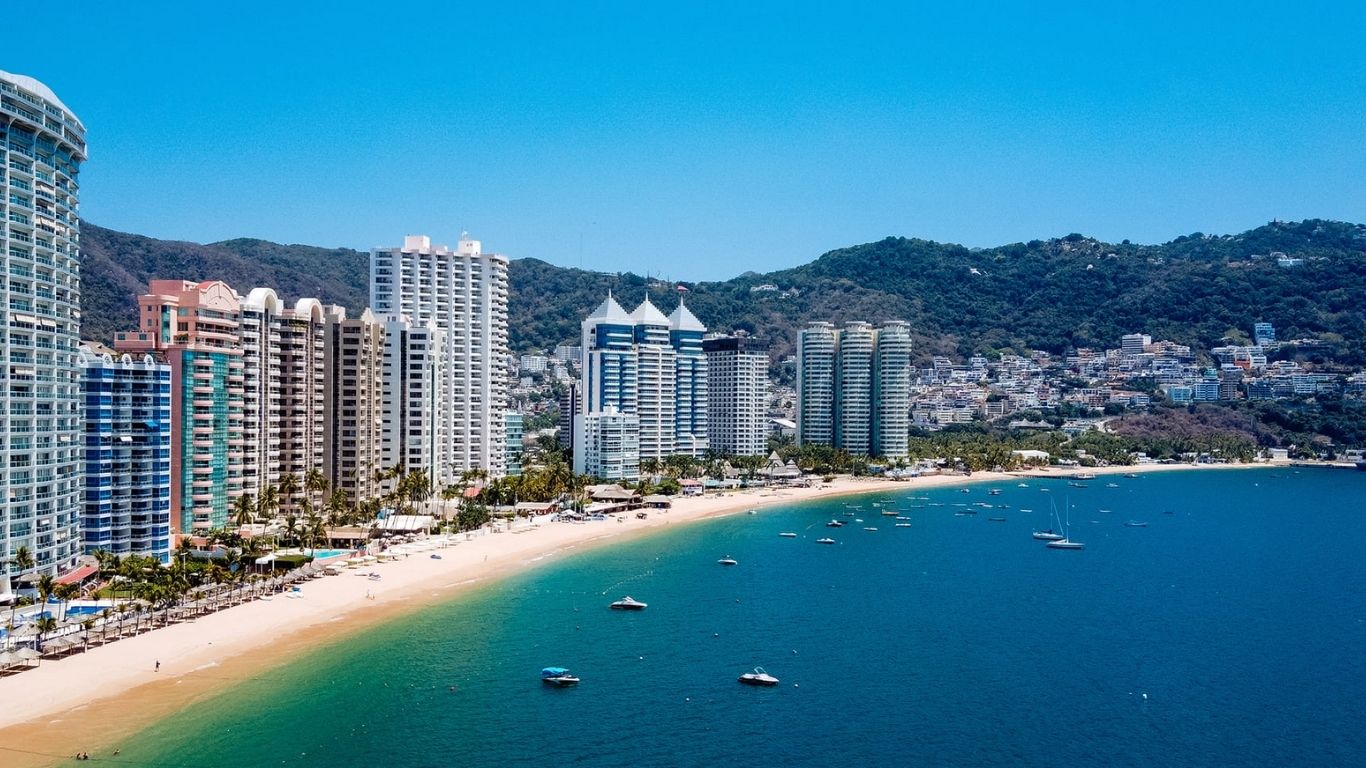 Acapulco repunta con 83% de ocupación hotelera