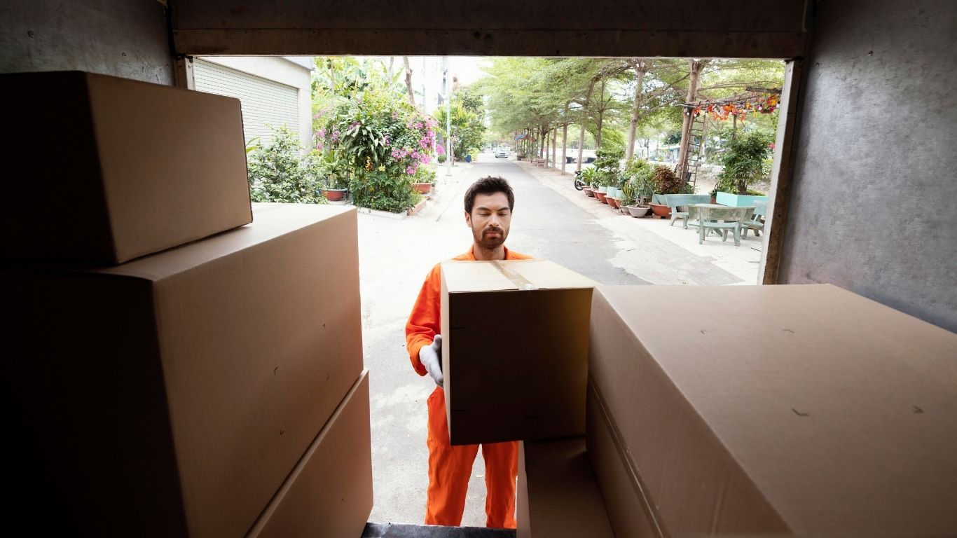 ¡Alerta! Red de estafas de mudanzas falsas