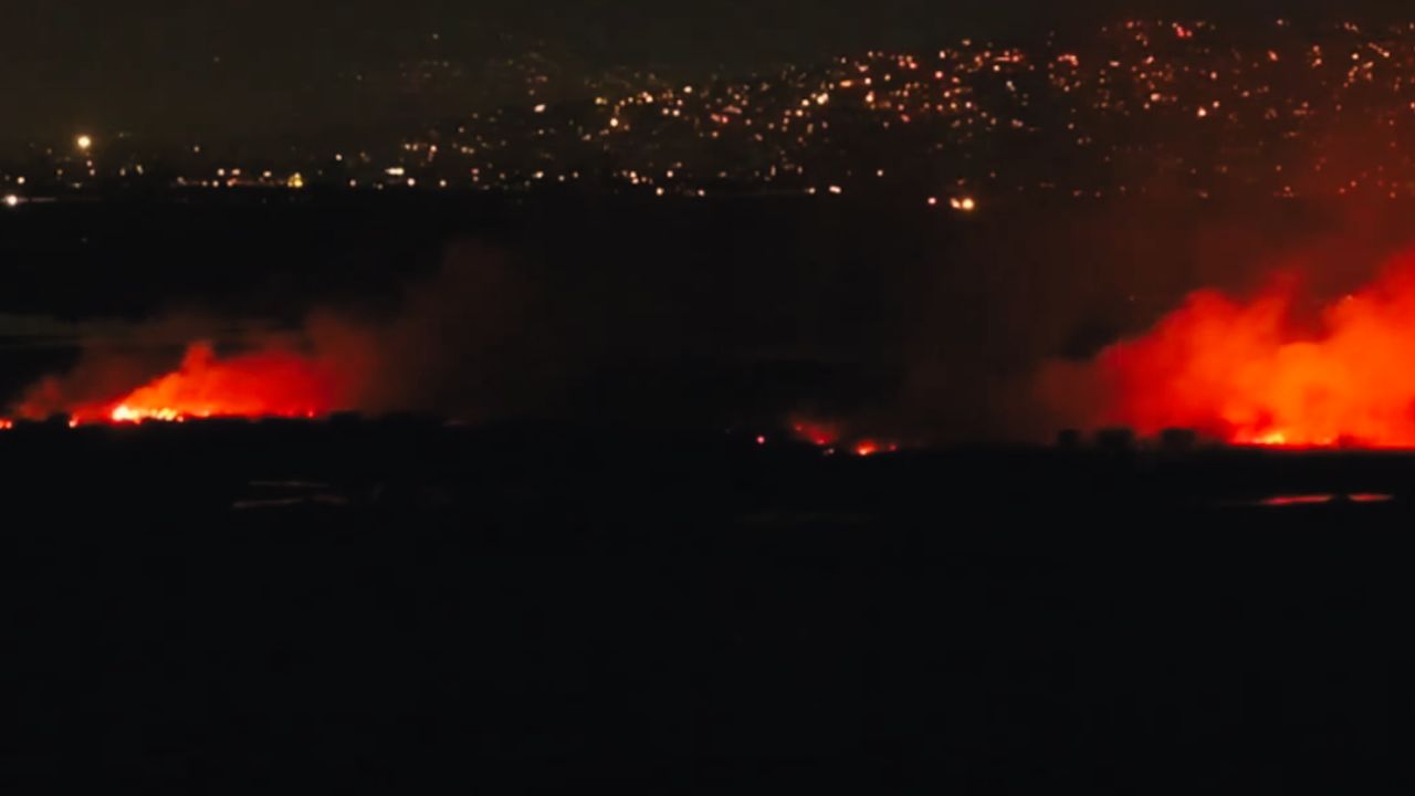 Se registra incendio de pastizal en Neza