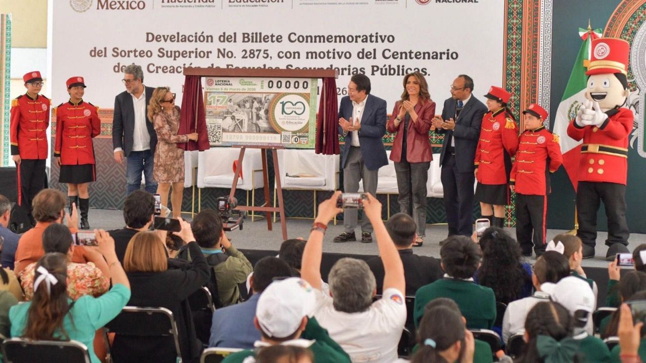 Lotería Nacional presentó el billete conmemorativo