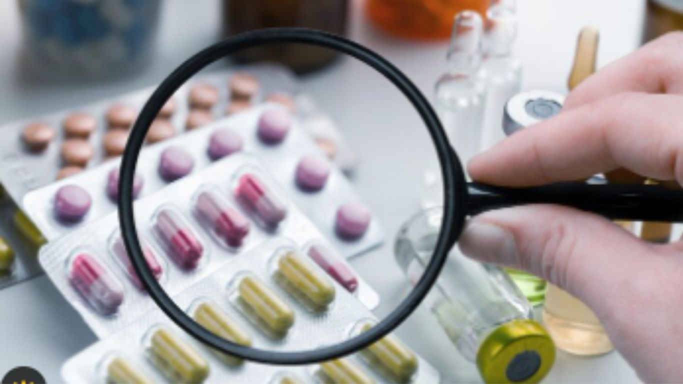 Cofepris crea centro para vigilar seguridad de medicamentos