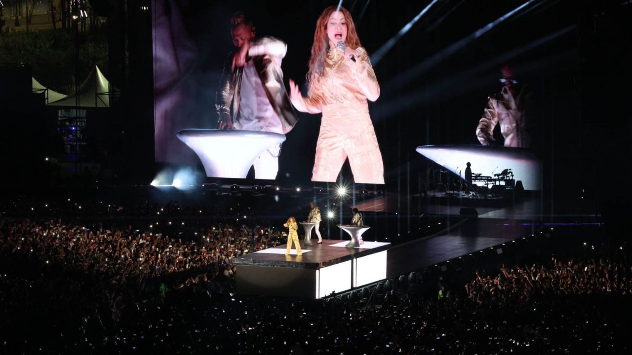 Un súper espectáculo la presentación de Shakira en Zócalo: Sheinbaum