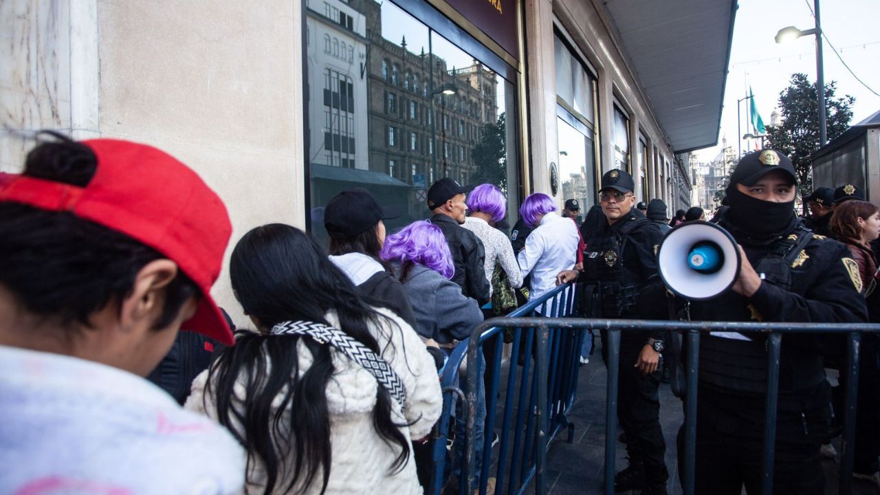 Blindan concierto de Shakira con más de 6 mil policías