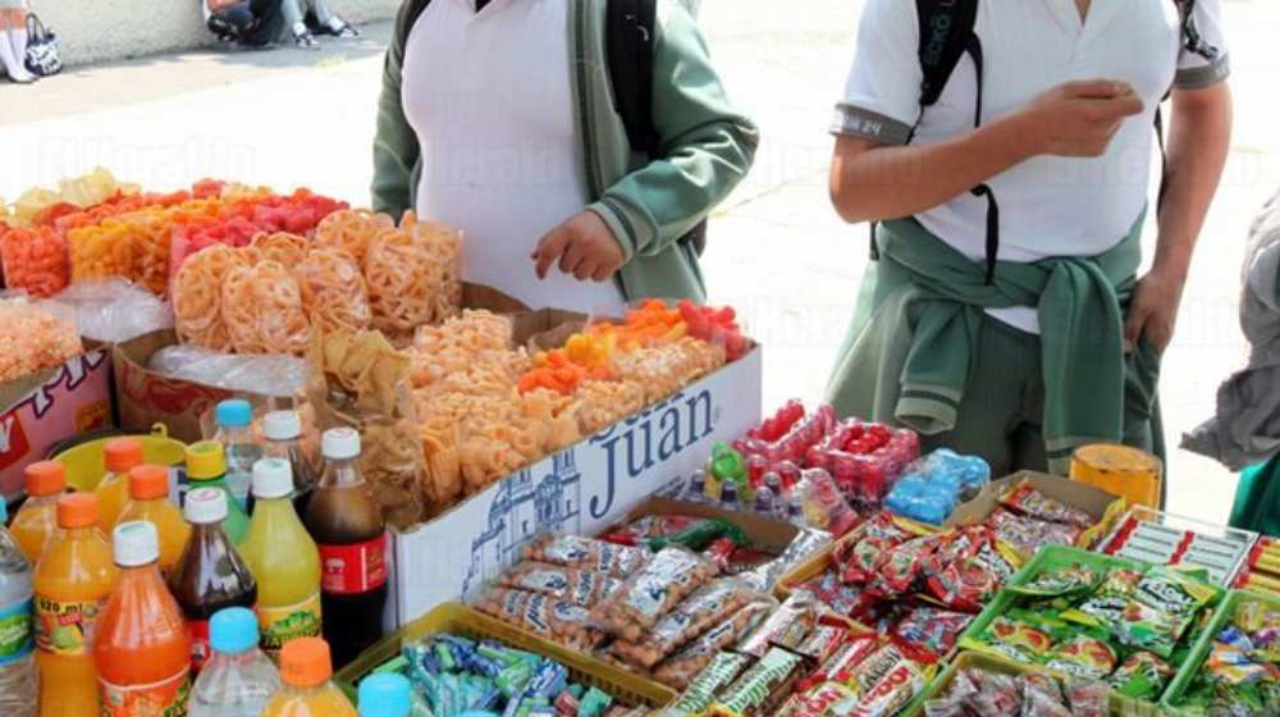 Multas de 100 mil pesos por vender chatarra en escuelas