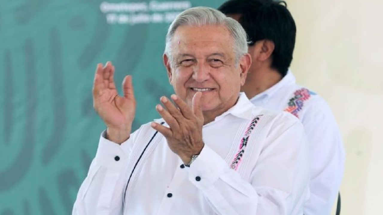 TEPJF pide a AMLO cuidar declaraciones