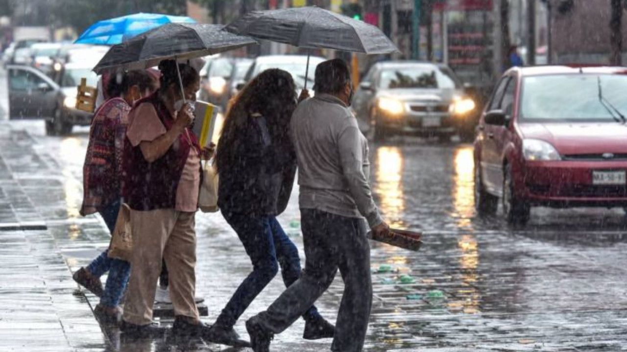 No baje la guardia, se esperan días de lluvias intensas en la CDMX 