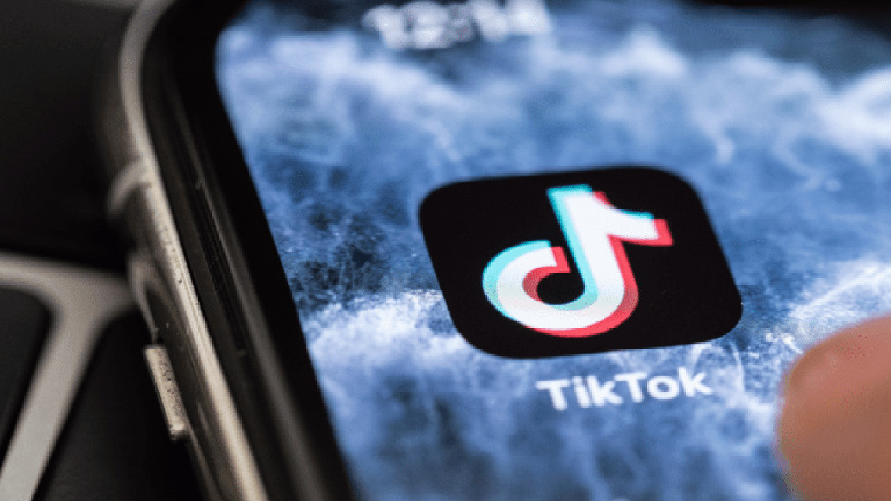 Tik Tok permitirá en la UE limitar tiempo de uso para menores de edad