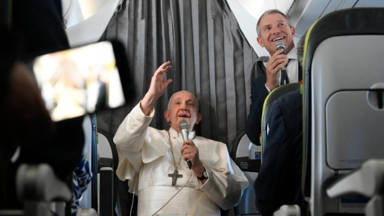 La Iglesia Católica “está abierta a todos, también a los homosexuales” aseguró el papa Francisco