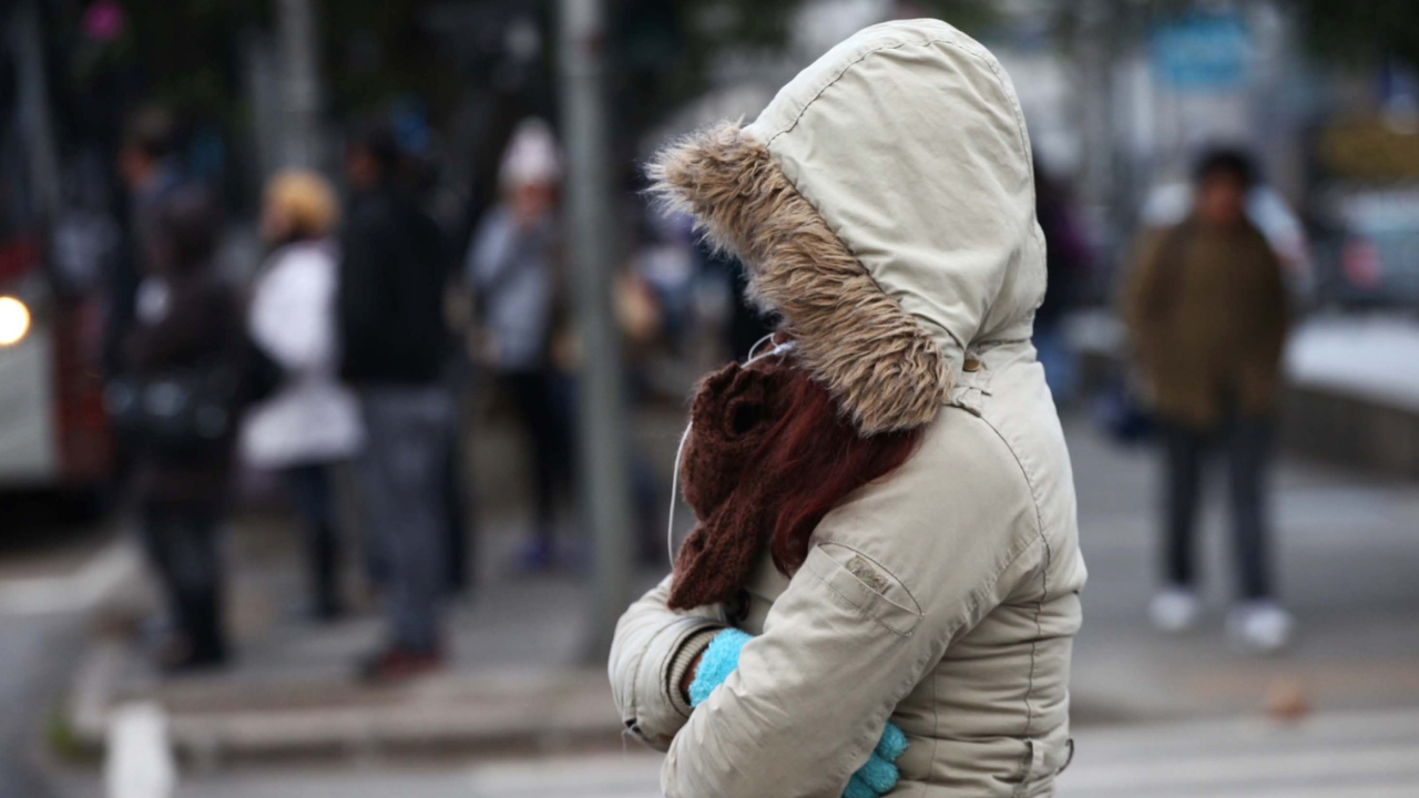 Activan alerta por frío intenso en CDMX