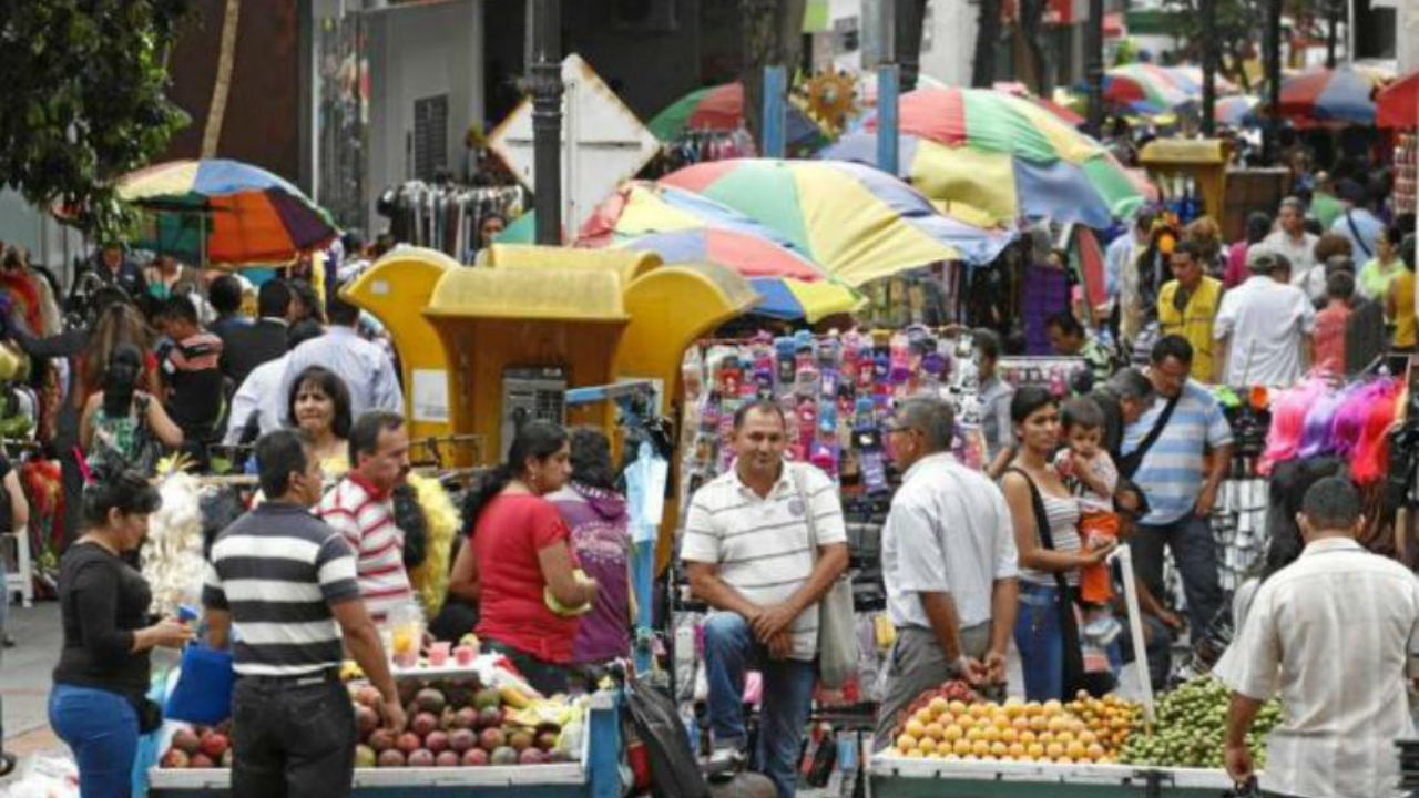 Más del 54% de los mexicanos trabajan en la informalidad