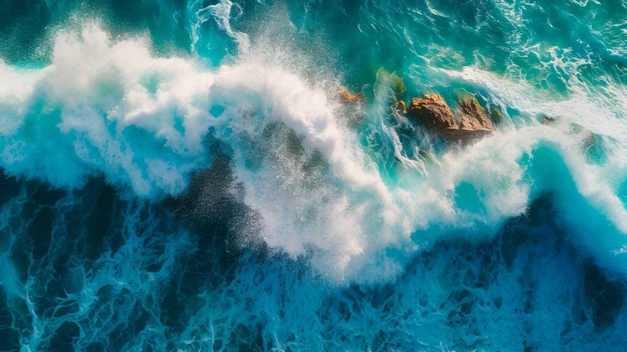 Semar emite alerta de Mar de Fondo en costas del Pacífico